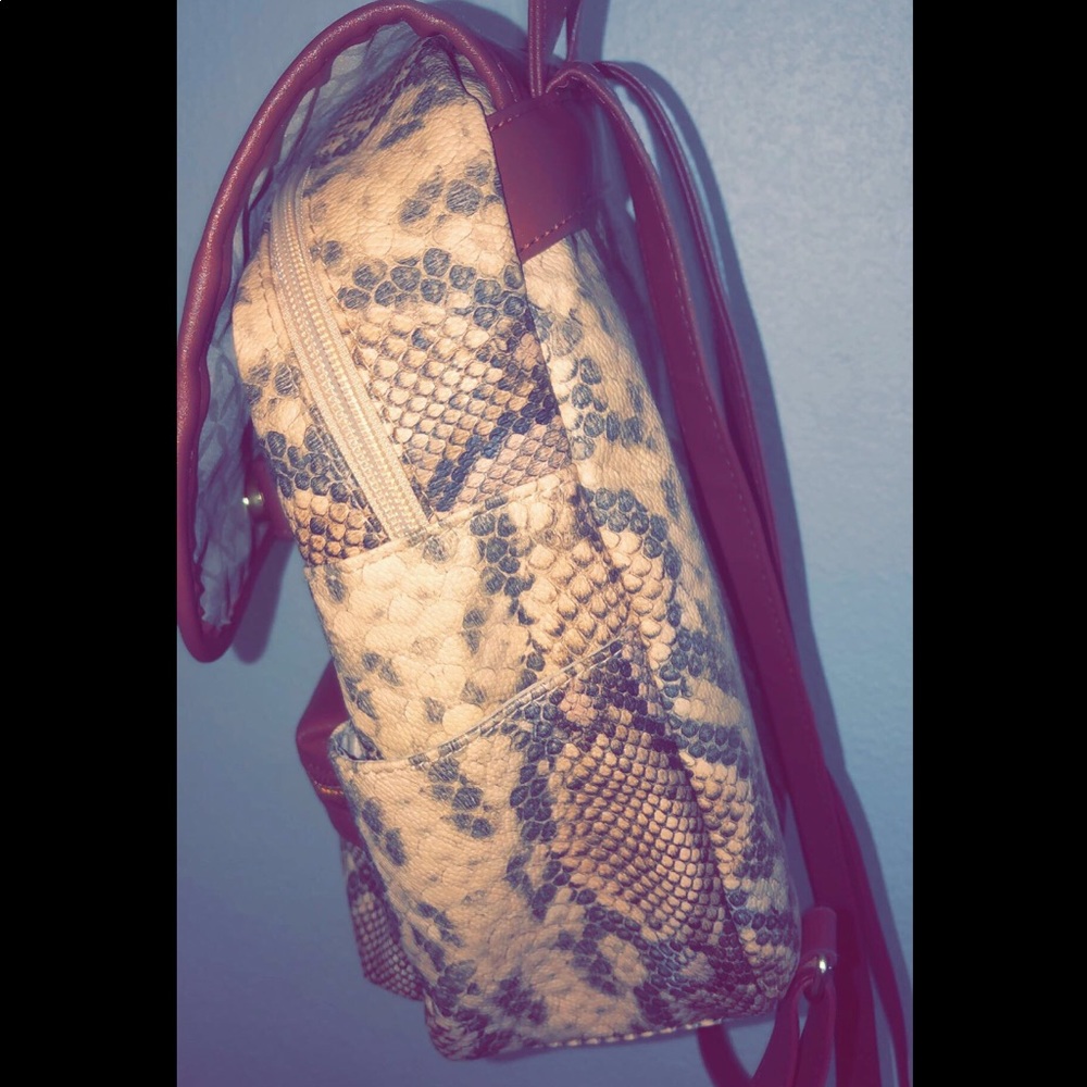 Mini Backpack - Picture 3 of 6